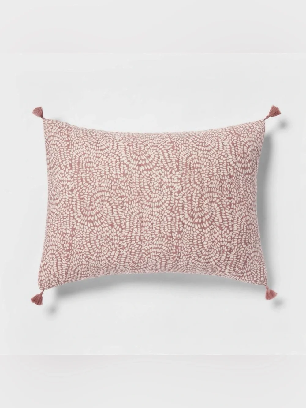 Threshold Standard Cotton Matelasse Pillow Sham 20x26